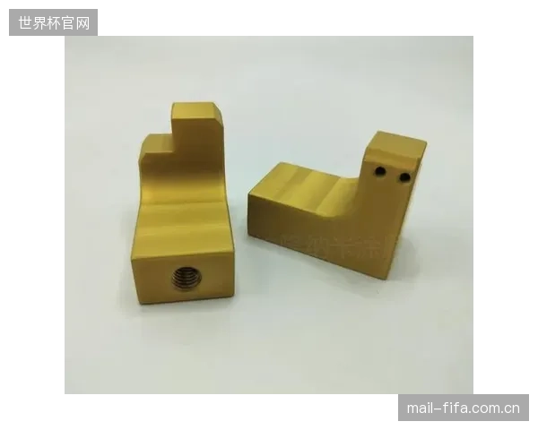 未来三年，行业将超越单一的深冷处理，转向将深冷技术与PVD氮化钛等表面涂层技术相结合，以获得综合性能更优的刀刃